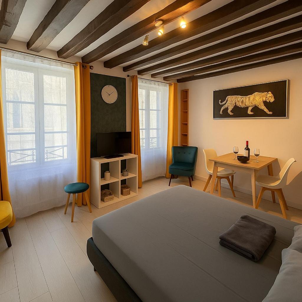 Appartement Vue Cathedrale- Centre Ville Meaux-Gare-Disney Esterno foto